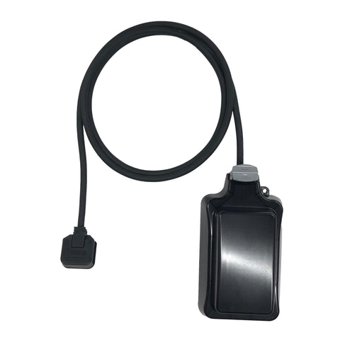 Extension lead with extra large socket to enable hot tubs with an RCD plug to be extended and connected to a UK 13A socket. H07RN-F rubber cable.